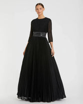 Black Shimmering Pleated A-Line 3/4 Sleeve Gown