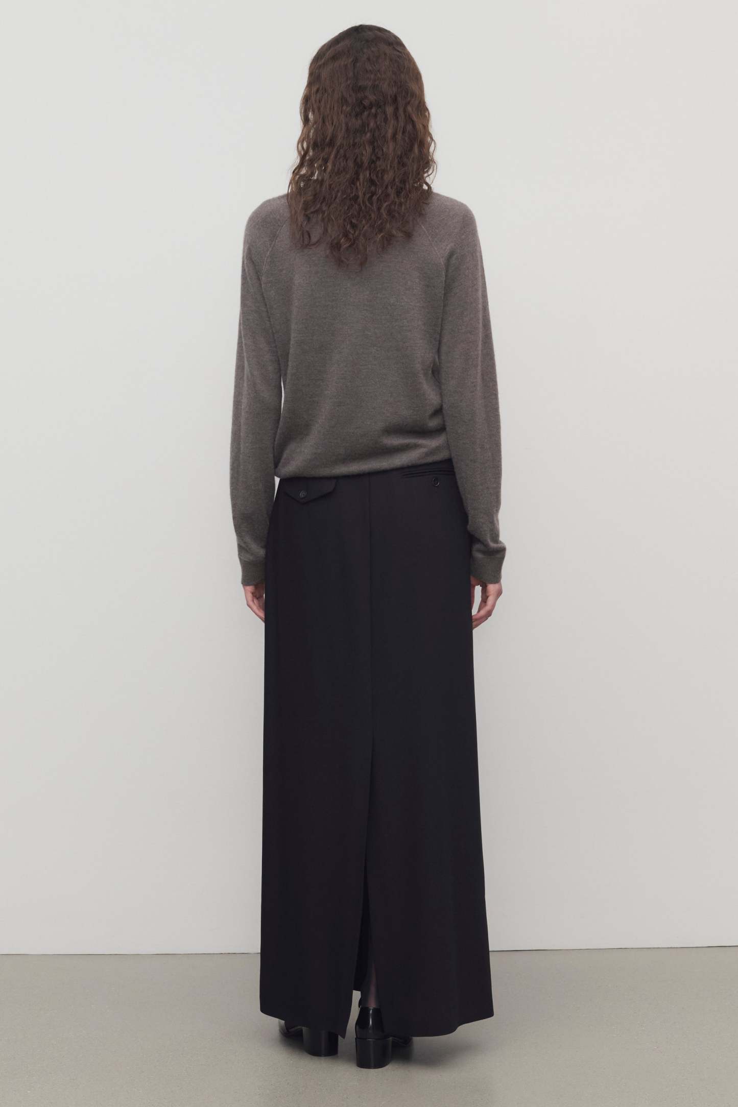 Seraphyne Skirt in Virgin Wool