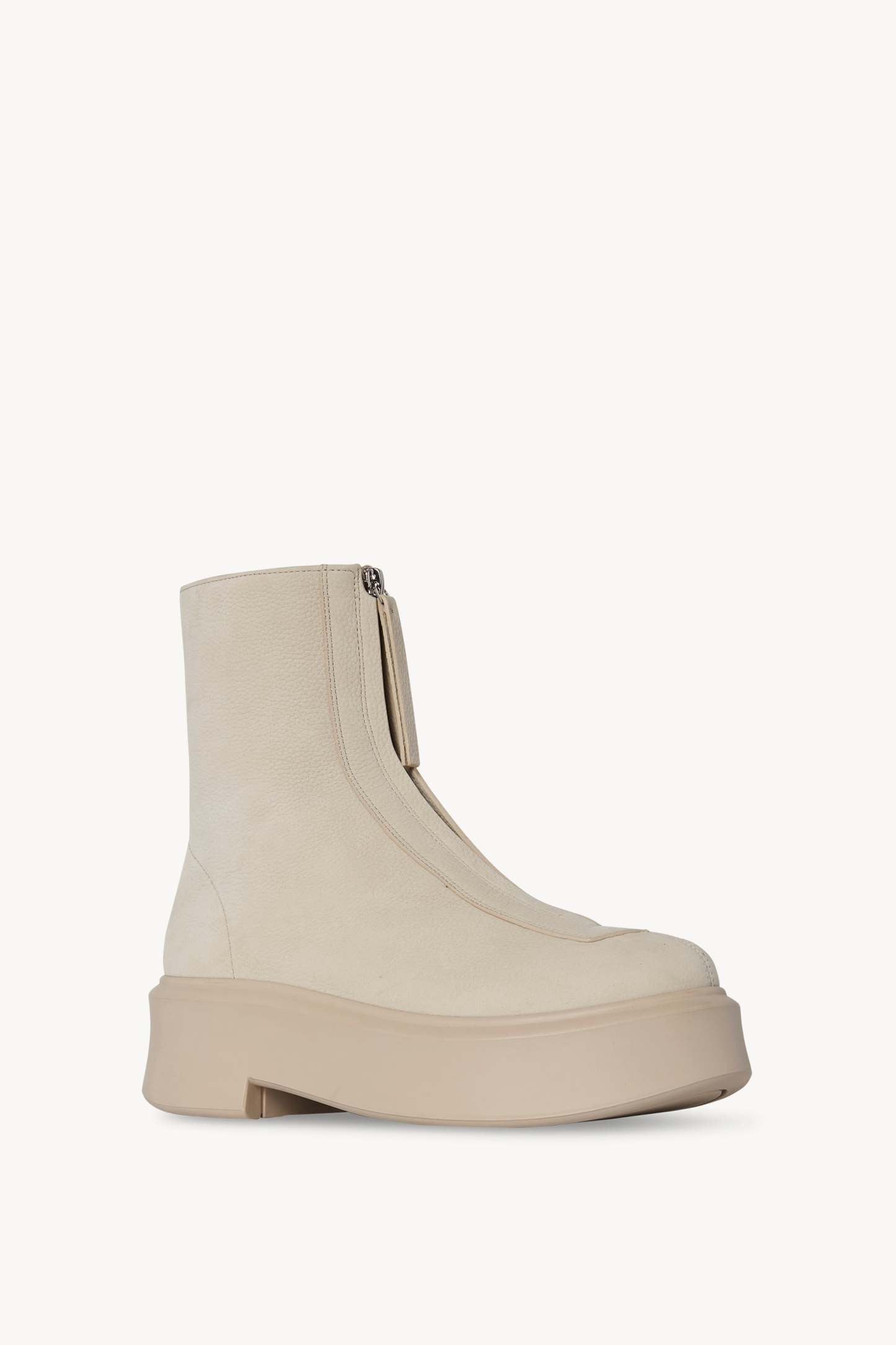 Zipped Boot I in Nubuck