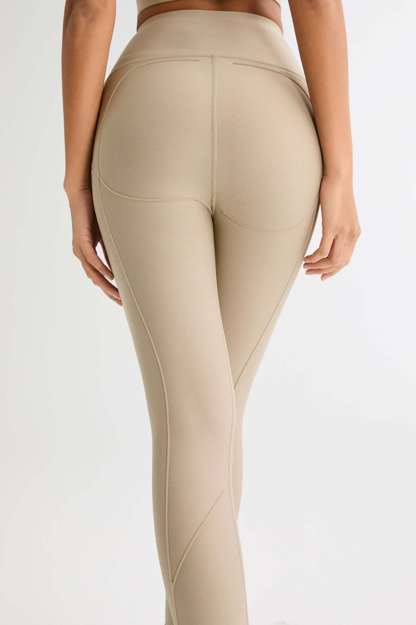 FlexSeam™ High-Waisted Timeless 7/8 Leggings