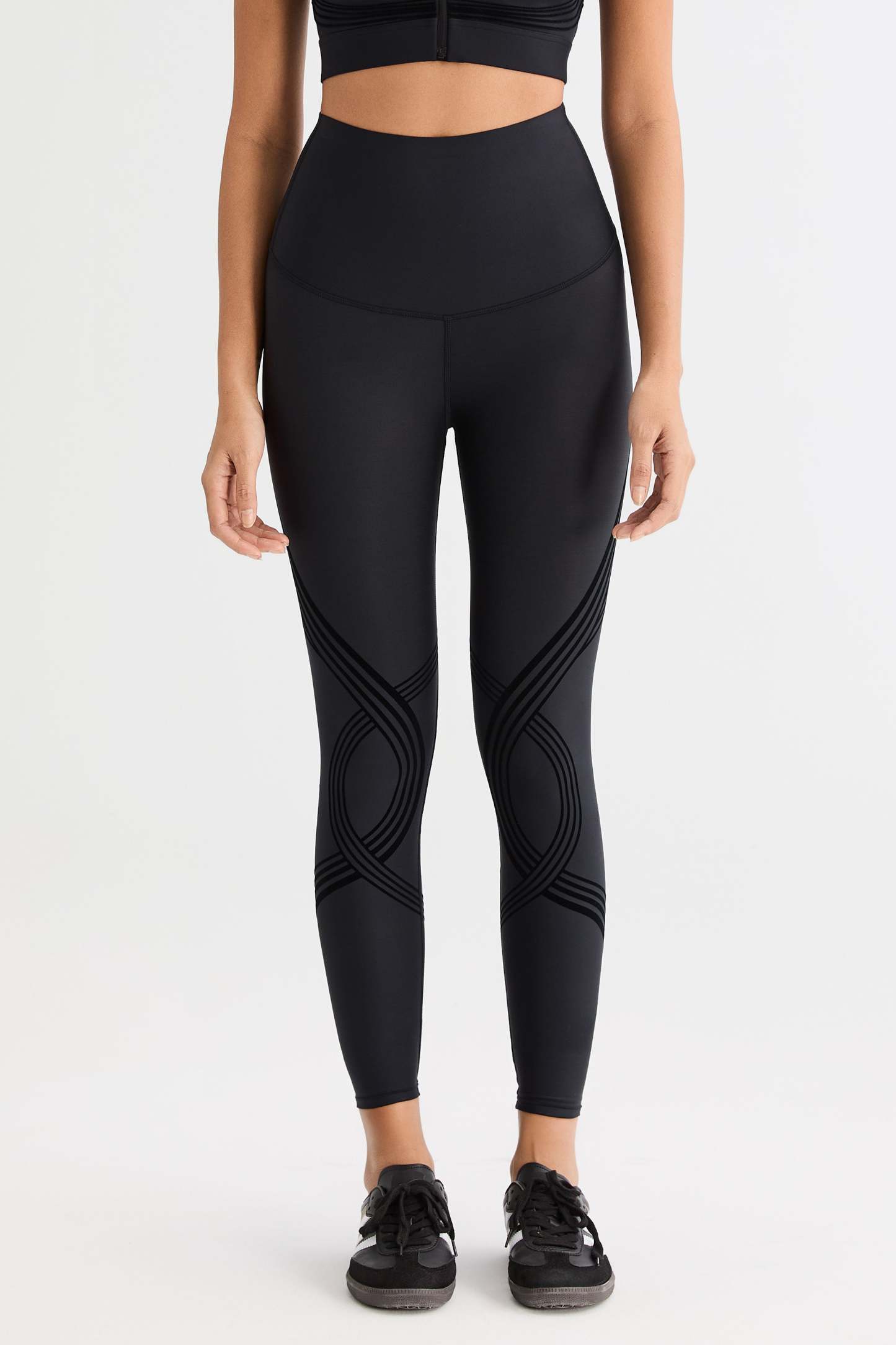 FlexSeam™ High-Waisted Signature 7/8 Leggings