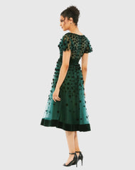 Green Embellished Butterfly Sleeve Velvet Hem Midi Dress