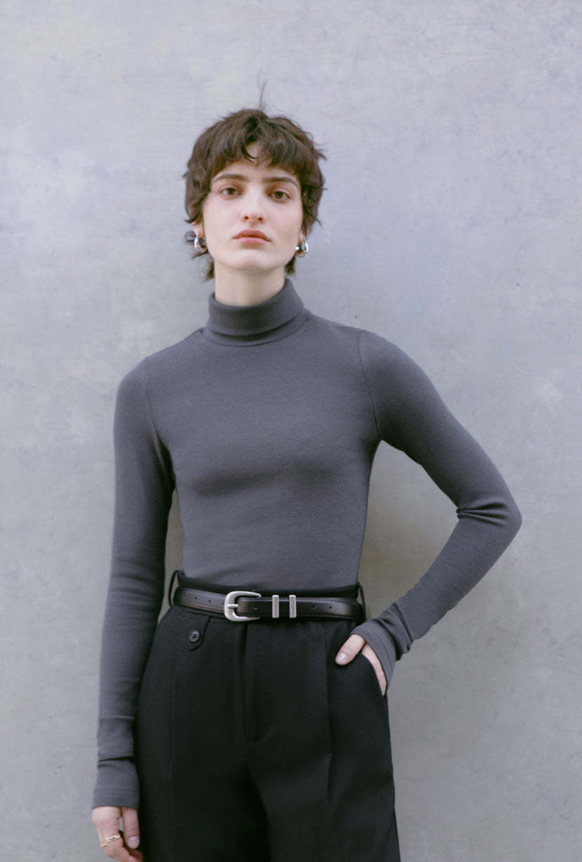 Freja Cotton Turtleneck - Grey